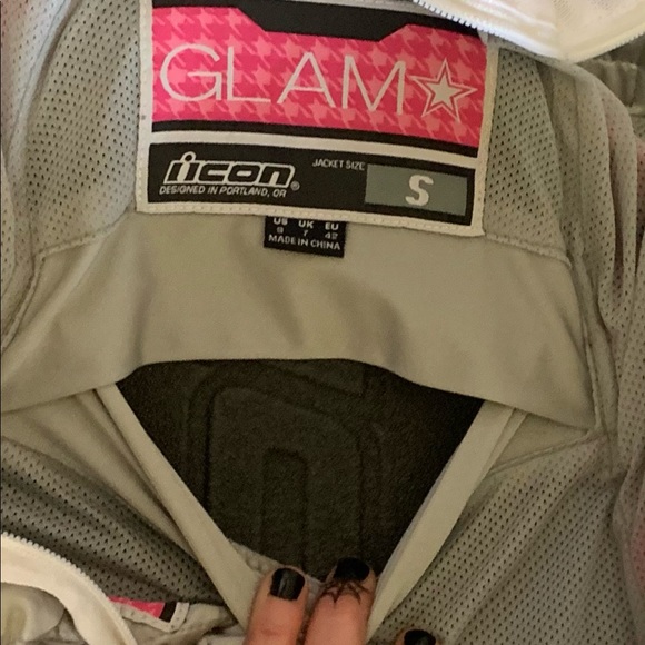 𝐍𝐖𝐎𝐓 𝐈𝐜𝐨𝐧 𝐌𝐨𝐭𝐨 𝐉𝐚𝐜𝐤𝐞𝐭 - Picture 7 of 12